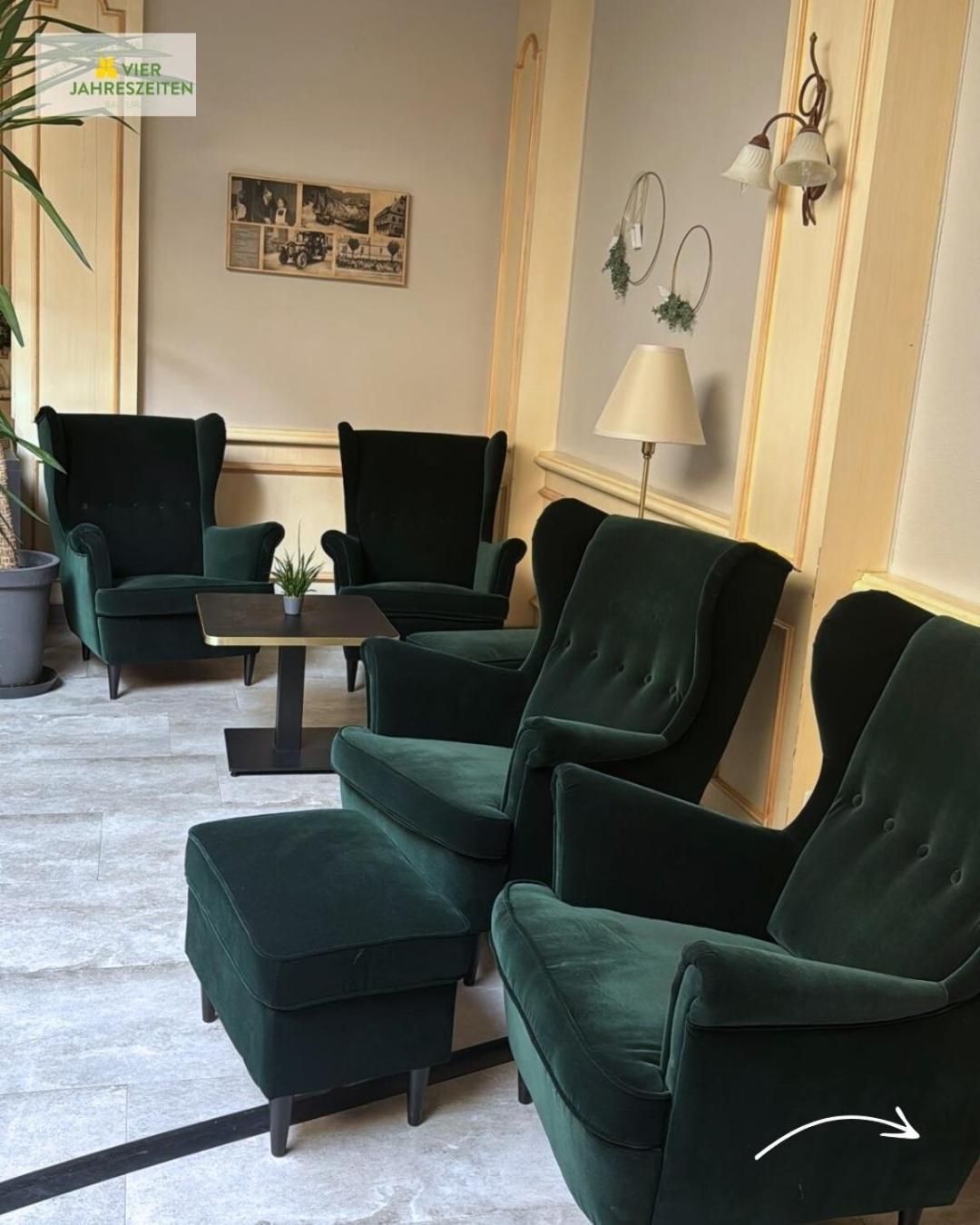 Flair Hotel Vier Jahreszeiten Bad Urach Extérieur photo